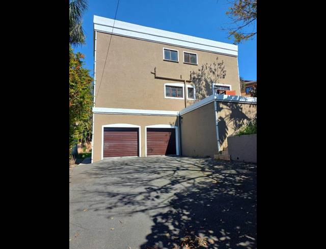 4 BEDROOM HOUSE FOR SALE IN SEA PARK